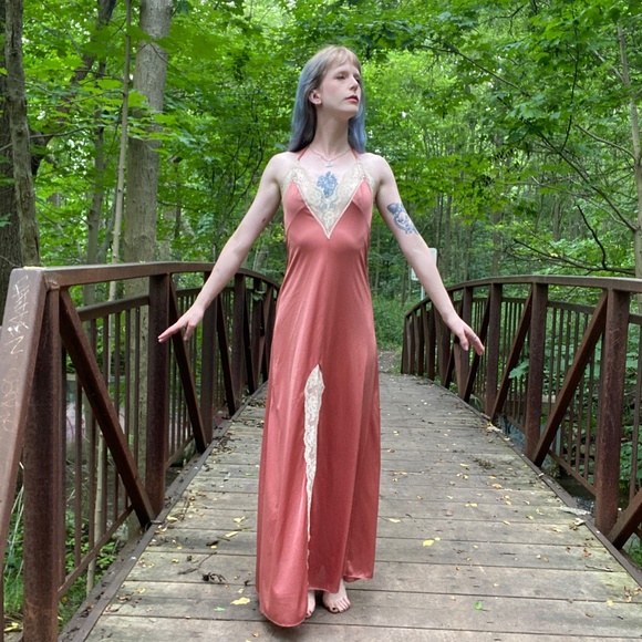 Vintage Maxi Lace Slip Dress - Picture 4 of 9